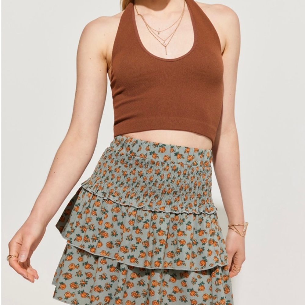 Woman’s Yara Olive Green Layered Mini Skirt